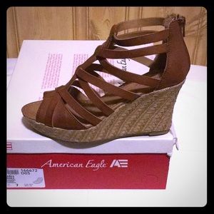 American Eagle Wedges